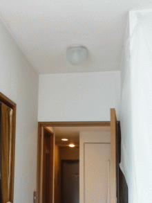 クロスでクラシカルアンティークなお部屋にアップグレード　港区I様邸